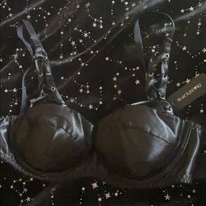 BlackHeart Bra MD new